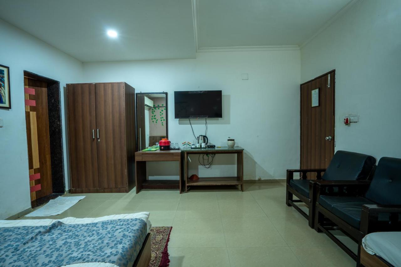 Vananchal Resort Jambughoda エクステリア 写真