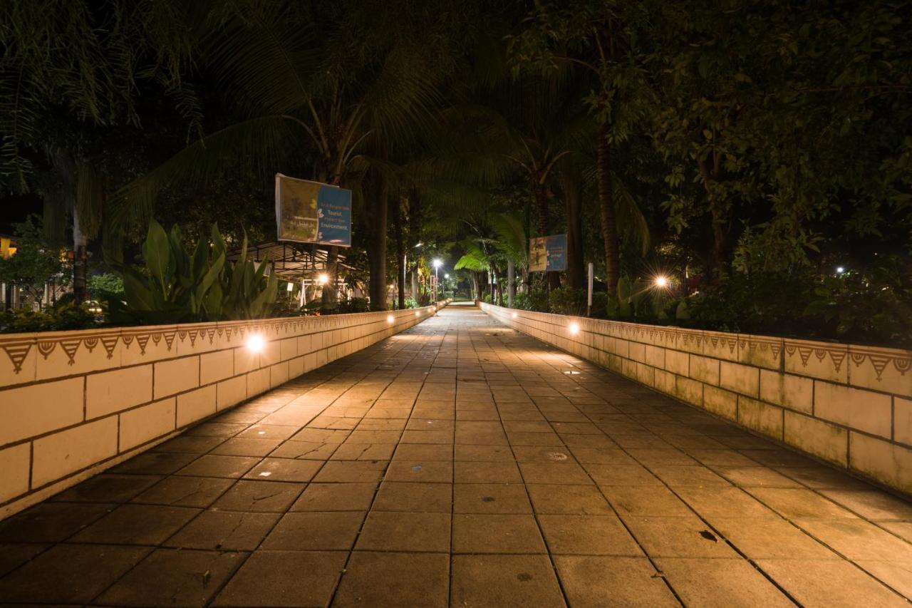 Vananchal Resort Jambughoda エクステリア 写真